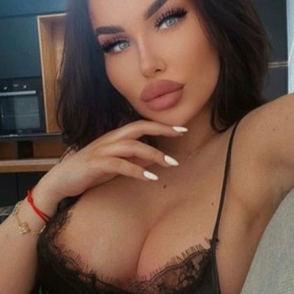miamollyx OnlyFans picture