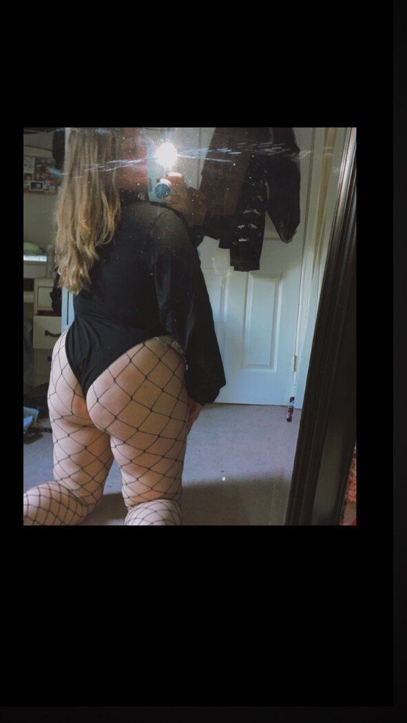 lovelypoison666 OnlyFans profile picture