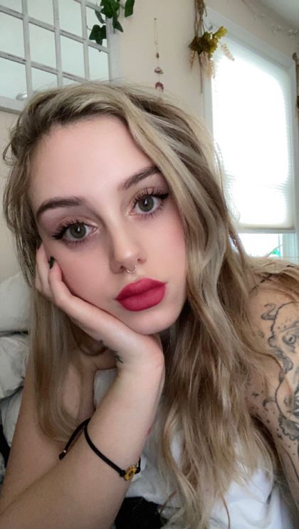 careyxlynn OnlyFans picture
