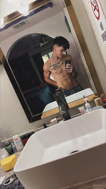 prettydickboii OnlyFans picture