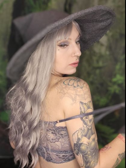 littlegreenbatz OnlyFans picture