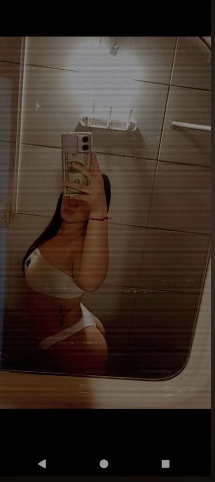 solangeeeee OnlyFans picture