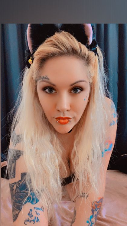 witchy_inkeddolly OnlyFans picture