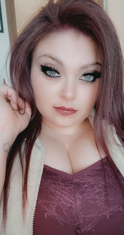 sexxieyes28 OnlyFans picture