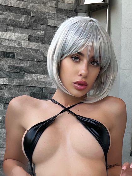 carolinalucy OnlyFans picture