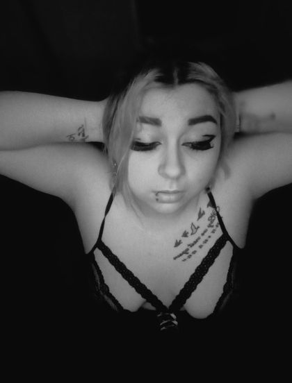 desiring_dezy OnlyFans picture