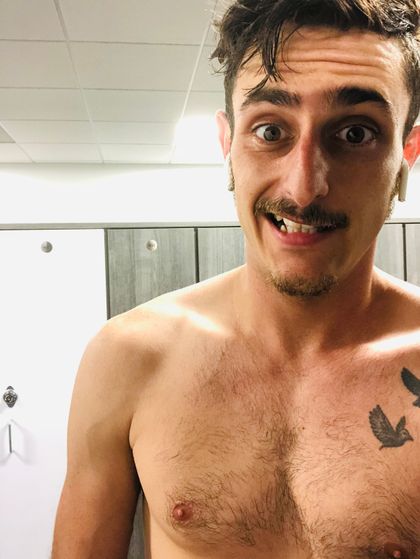 leopour OnlyFans picture