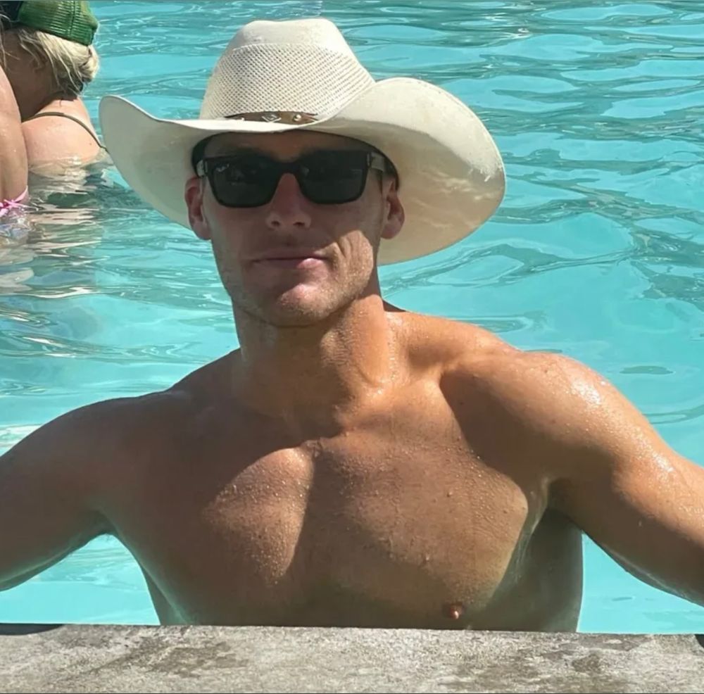 c_g_r OnlyFans profile picture
