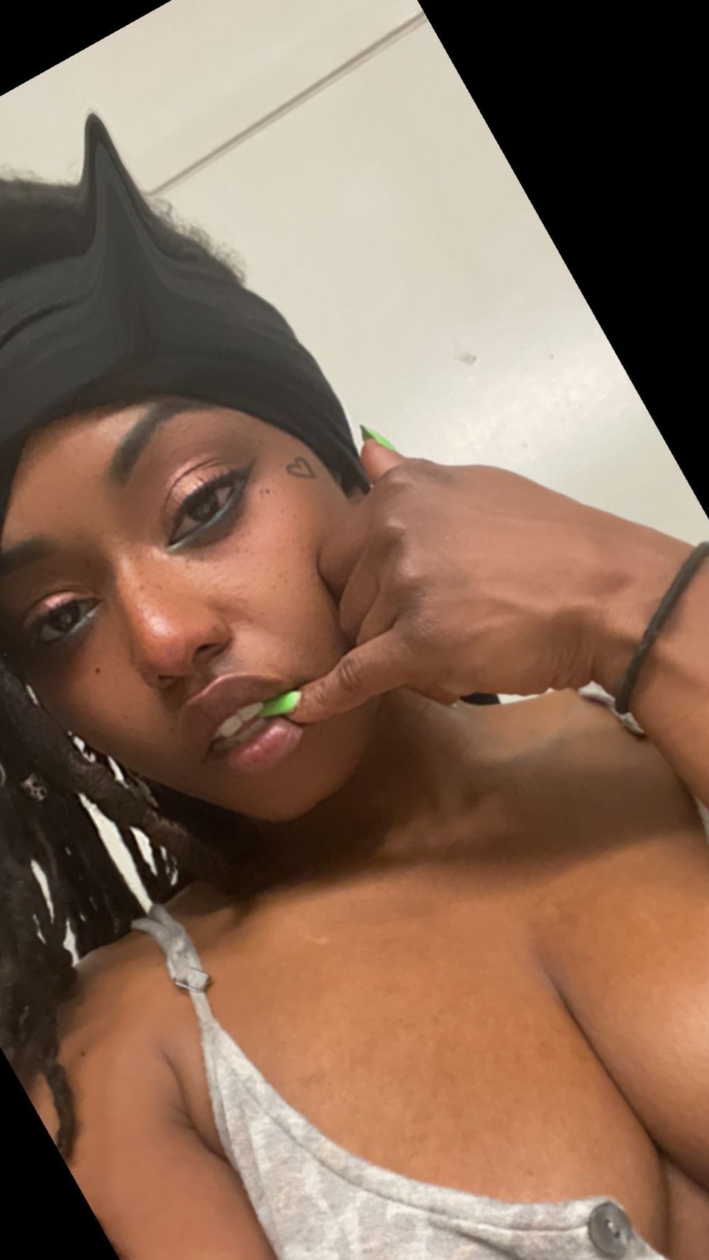 nikkie2blessed OnlyFans profile picture