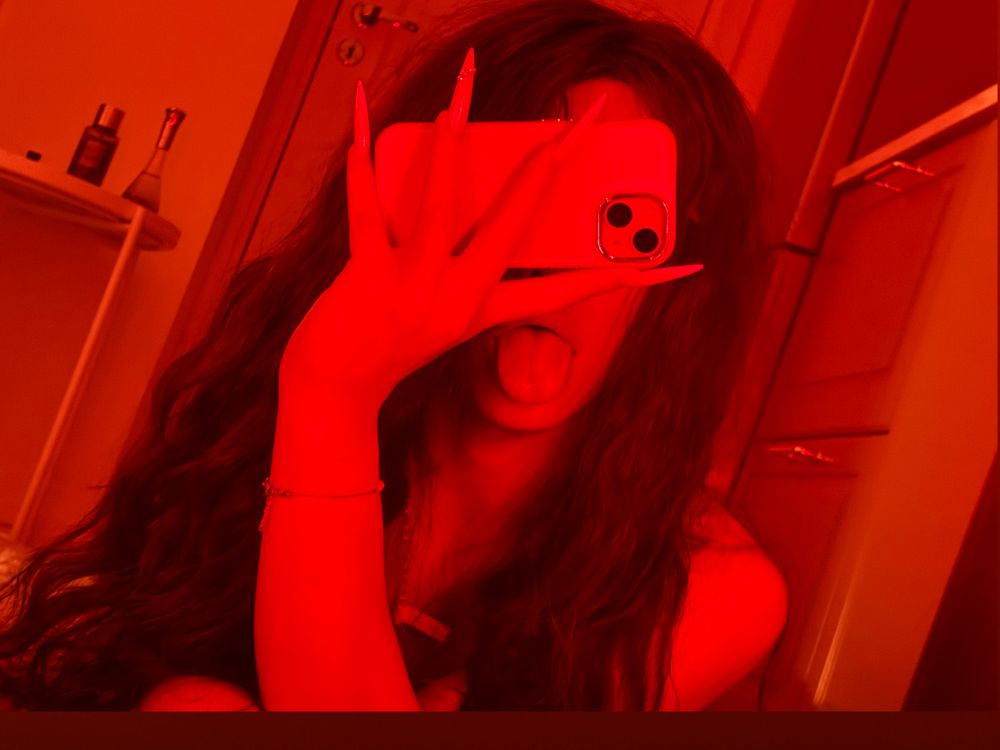 sasha_bo0m OnlyFans profile picture