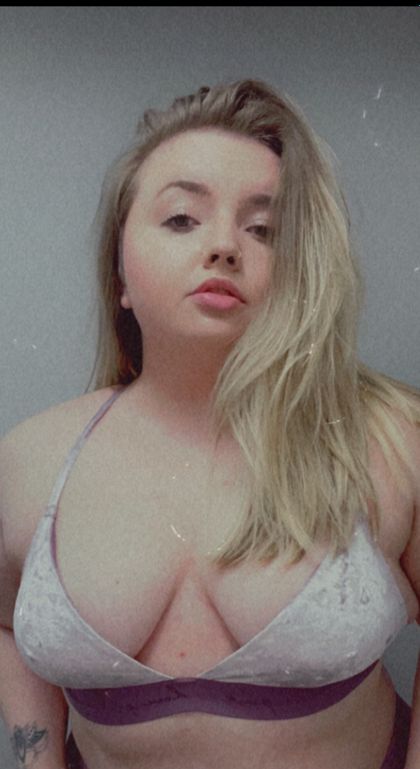 rose2244 OnlyFans picture