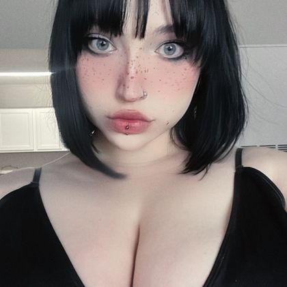 nikkitagoth OnlyFans picture