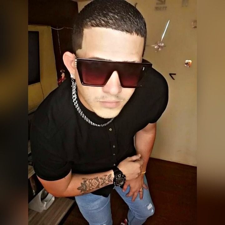 darwinich OnlyFans profile picture