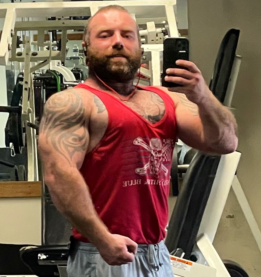 avgdbigarms OnlyFans profile picture
