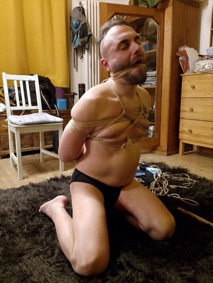joeyinrope OnlyFans picture