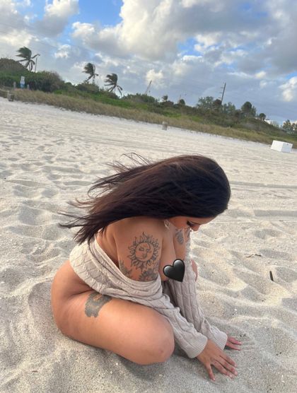 uniquelymadet OnlyFans picture