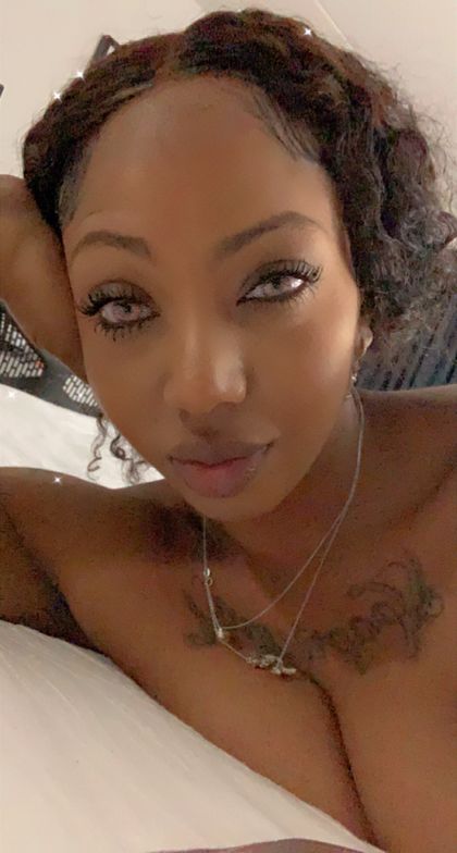 mzskyl3rshin3 OnlyFans picture