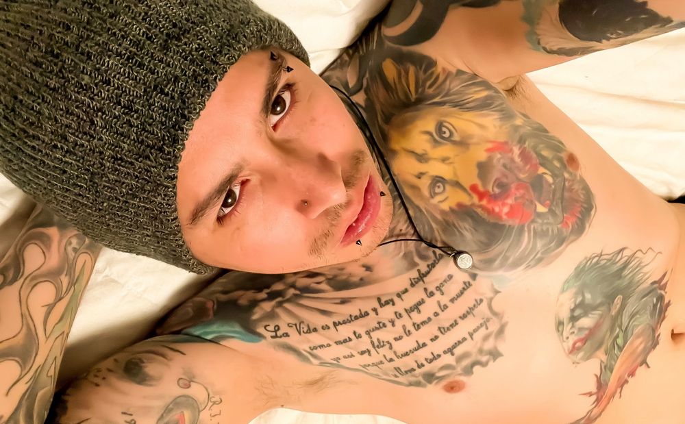 bedroom_ey3s OnlyFans profile picture