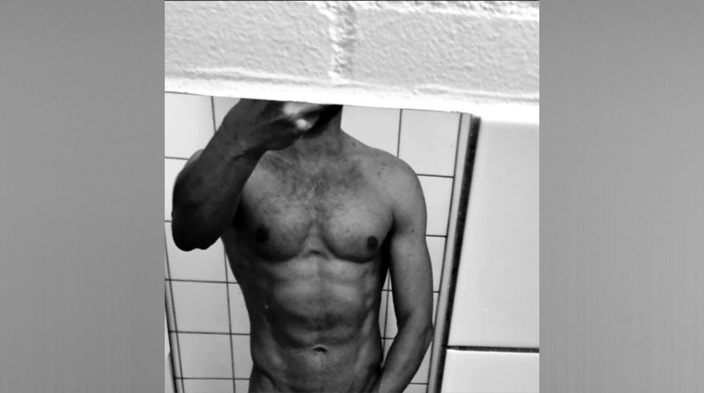 u69940198 OnlyFans profile picture