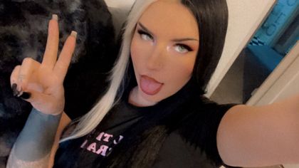 slovechildx OnlyFans picture
