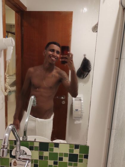 lucashenrivini OnlyFans picture