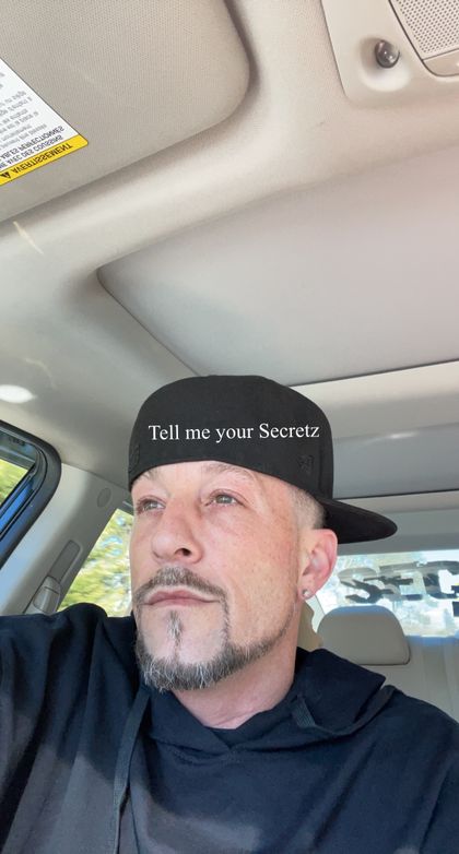 yoursecretz OnlyFans picture