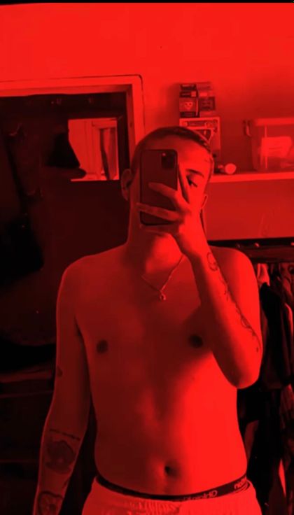 whouthinkiam OnlyFans picture