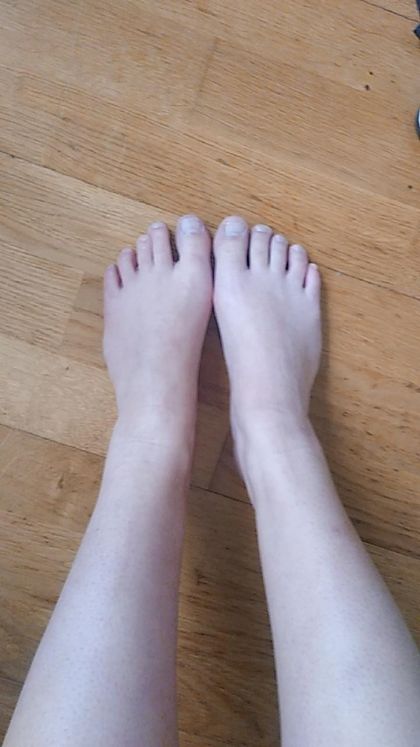 petitfeet111 OnlyFans picture