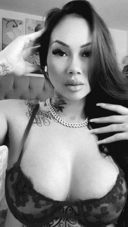 valmam562 OnlyFans picture