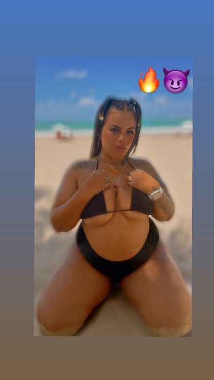 naugthydesire OnlyFans picture