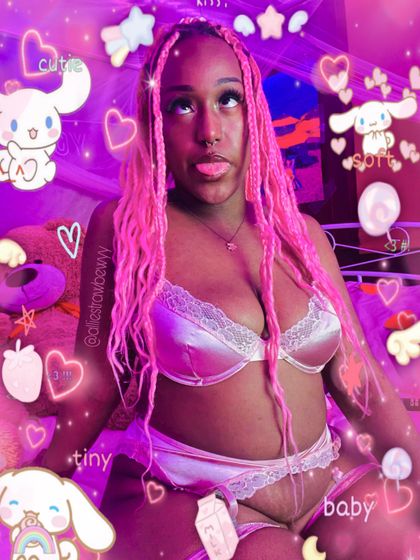 alliestrawbewyy OnlyFans picture