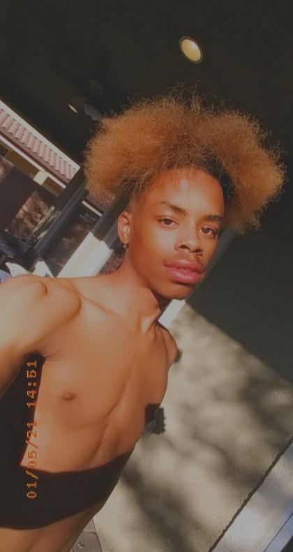 honeytone OnlyFans picture