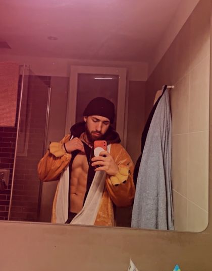 kingsizexx OnlyFans picture