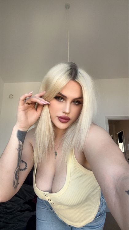 xxmeg OnlyFans picture