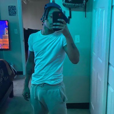 ldwhite-tee01 OnlyFans picture