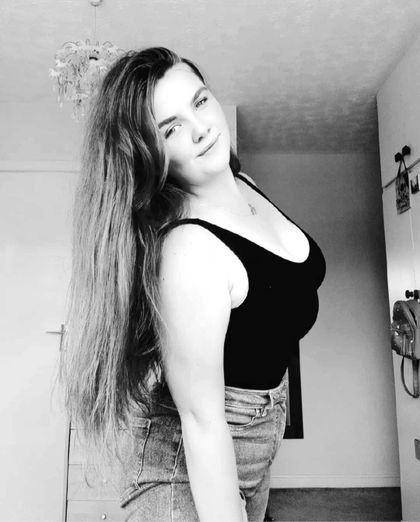 hufflehoe765745759760878 OnlyFans picture