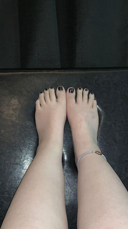cutietoes37 OnlyFans picture