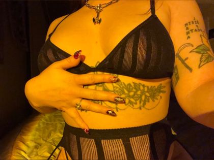 hothoneypot OnlyFans picture