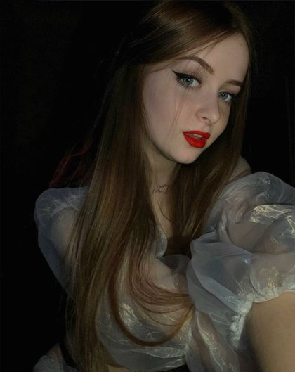 ellie_lovee OnlyFans picture