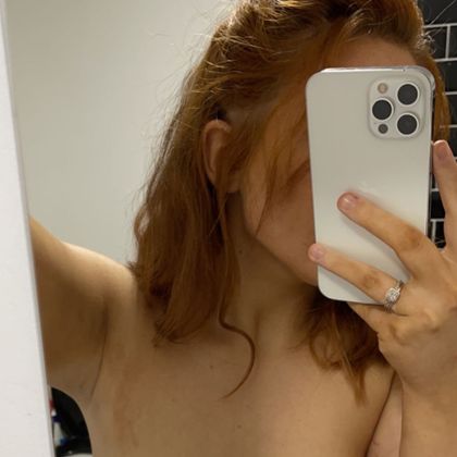 iz0bel OnlyFans picture