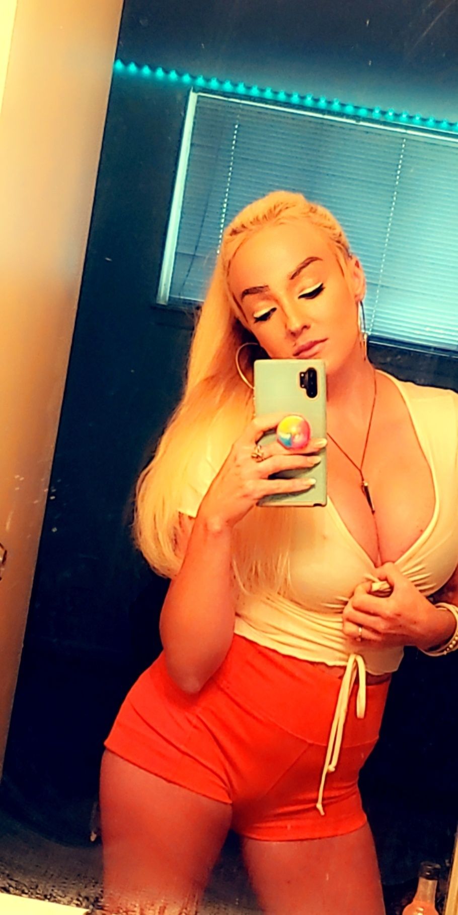 blondebombbarbie OnlyFans profile picture
