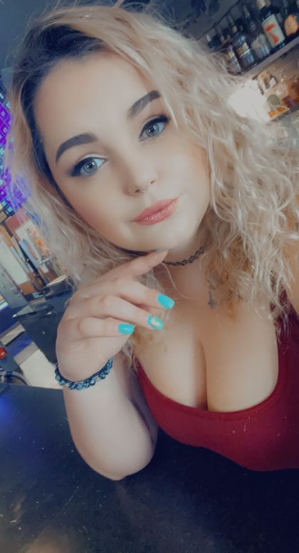curvedbae OnlyFans picture