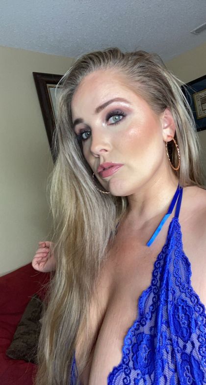 queenvee12 OnlyFans picture