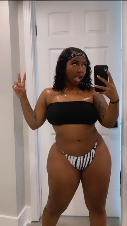 sunnytaytayy OnlyFans picture