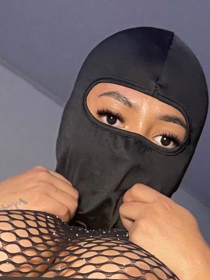 raychellemcm OnlyFans picture