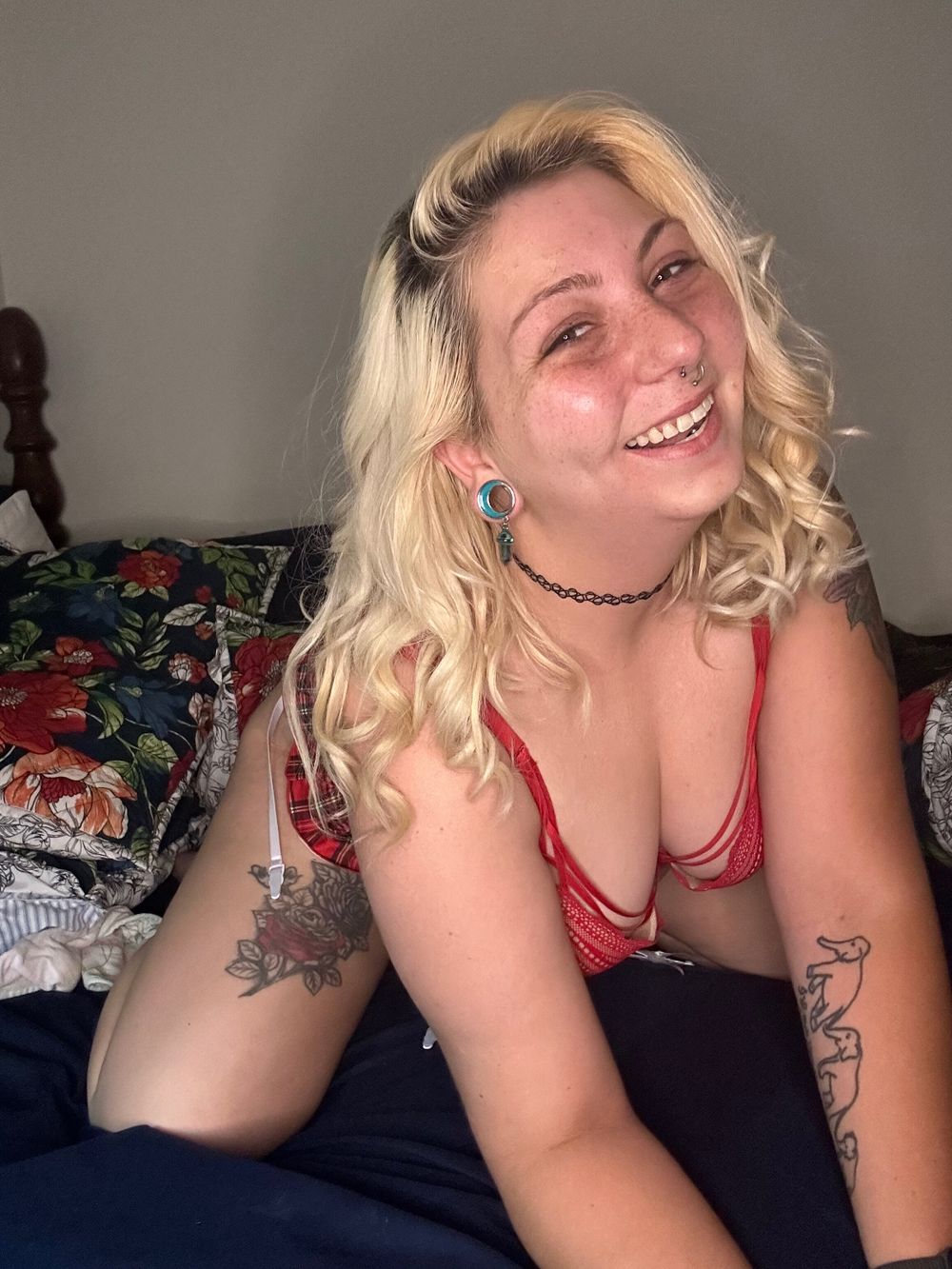 toomuchmoliiefree OnlyFans profile picture