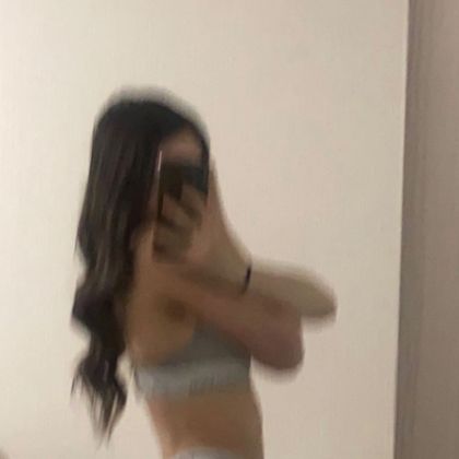 nameisellie OnlyFans picture