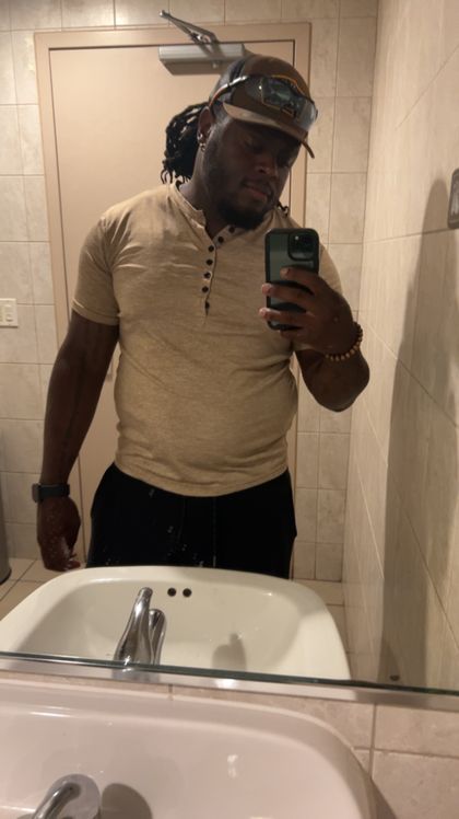 vellyvell9000 OnlyFans picture