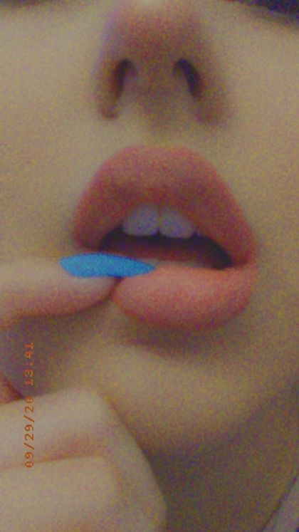lickthelolli OnlyFans picture