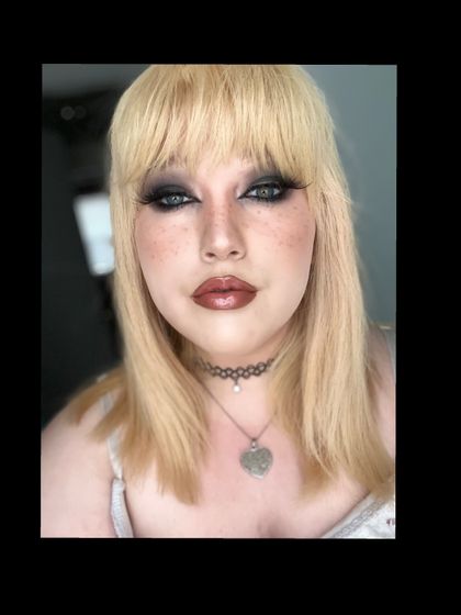lunabellscarlette OnlyFans picture
